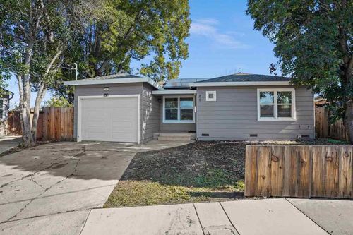 80 80 Loma Vista Way, Pittsburg, CA, 94565 | Card Image