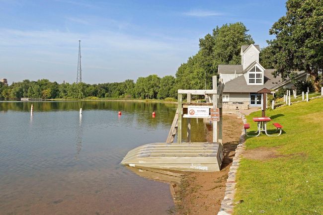 1021 Yuma Ln N, Townhouse with 2 bedrooms, 2 bathrooms and null parking in Plymouth MN | Image 25