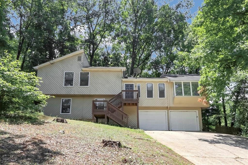 Ravenwood Dr, Marietta, GA 30066
