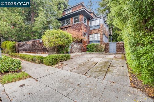 apt-1-2519 Etna St, Berkeley, CA, 94704-3173 | Card Image