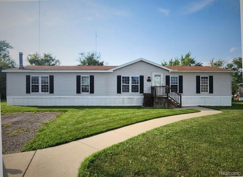 28868 Cherrywood, Flat Rock, MI, 48134-9665 | Card Image