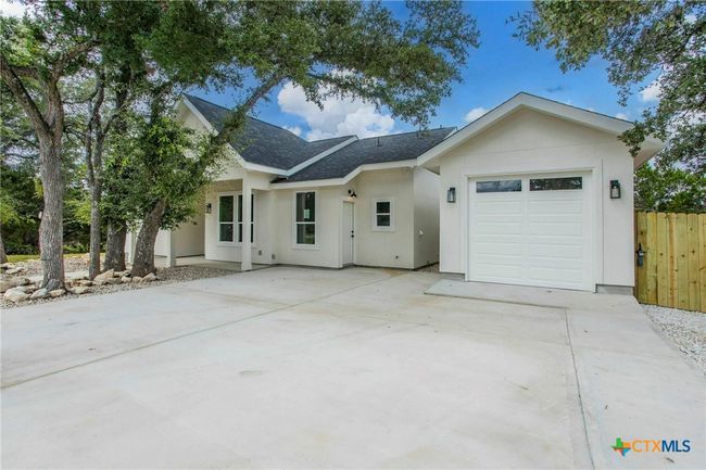 645 Jonquil Dr, House other with 3 bedrooms, 2 bathrooms and null parking in Spring Branch TX | Image 5