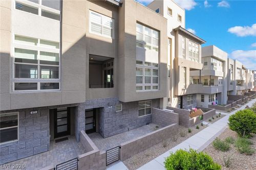 667 Grey Saker St, Las Vegas, NV, 89138-6388 | Card Image