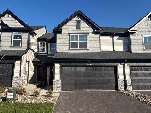 10520 Harbor Ln N, Maple Grove, MN, 55369-7419 | Card Image