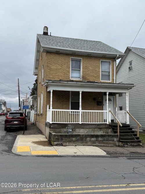 116 S Poplar St, Hazleton, PA, 18201-6627 | Card Image