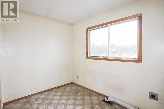 2277 D Line, Home with 2 bedrooms, 1 bathrooms and null parking in Richards Landing ON | Image 39