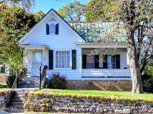 132 S Thomas St, Bedford, PA, 15522-1259 | Card Image