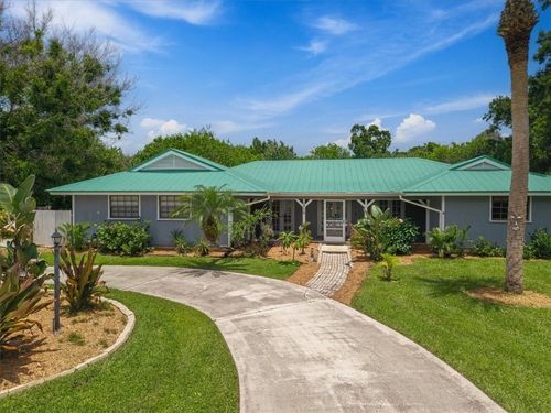 1016 48th Ter, Vero Beach, FL, 32966-2851 | Card Image