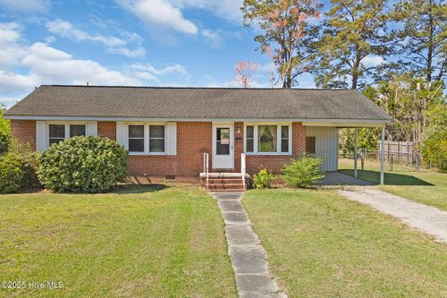 921 Greenfield Heights Blvd, Havelock, NC, 28532-2521 | Card Image