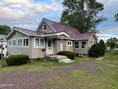 12 3rd Ave, Whitehall, NY, 12887-1627 | Card Image
