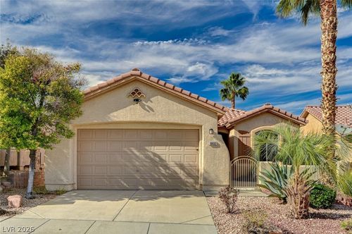 10932 Snow Cloud Ct, Las Vegas, NV, 89135-7828 | Card Image