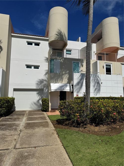 121-VILLAS DE GOLF OESTE Dorado Del Mar Boulevard, Dorado, PR, 00646 | Card Image