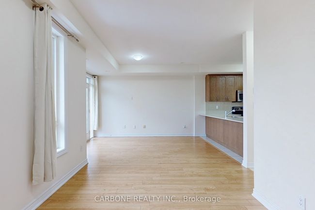 10 - 9621 Jane St, Condo with 2 bedrooms, 2 bathrooms and 1 parking in Vaughan ON | Image 10