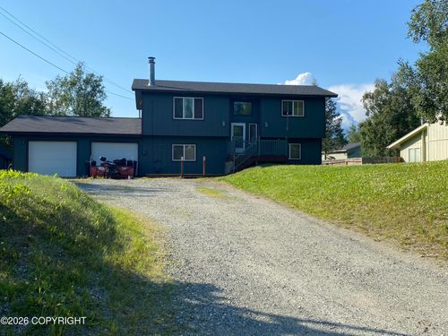 3140 Dove Ln, Palmer, AK, 99645-9638 | Card Image