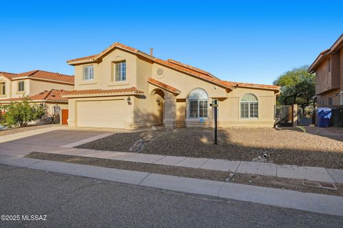 2200 N Hayden Dr, Tucson, AZ, 85715-4353 | Card Image