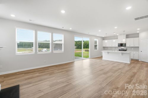 2701 Westmont Dr, Gastonia, NC, 28052-5095 | Card Image