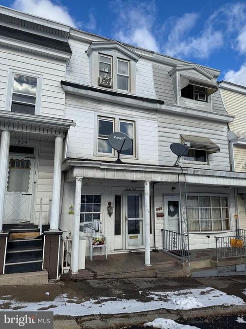 1227 Walnut St, ASHLAND, PA, 17921-1846 | Card Image