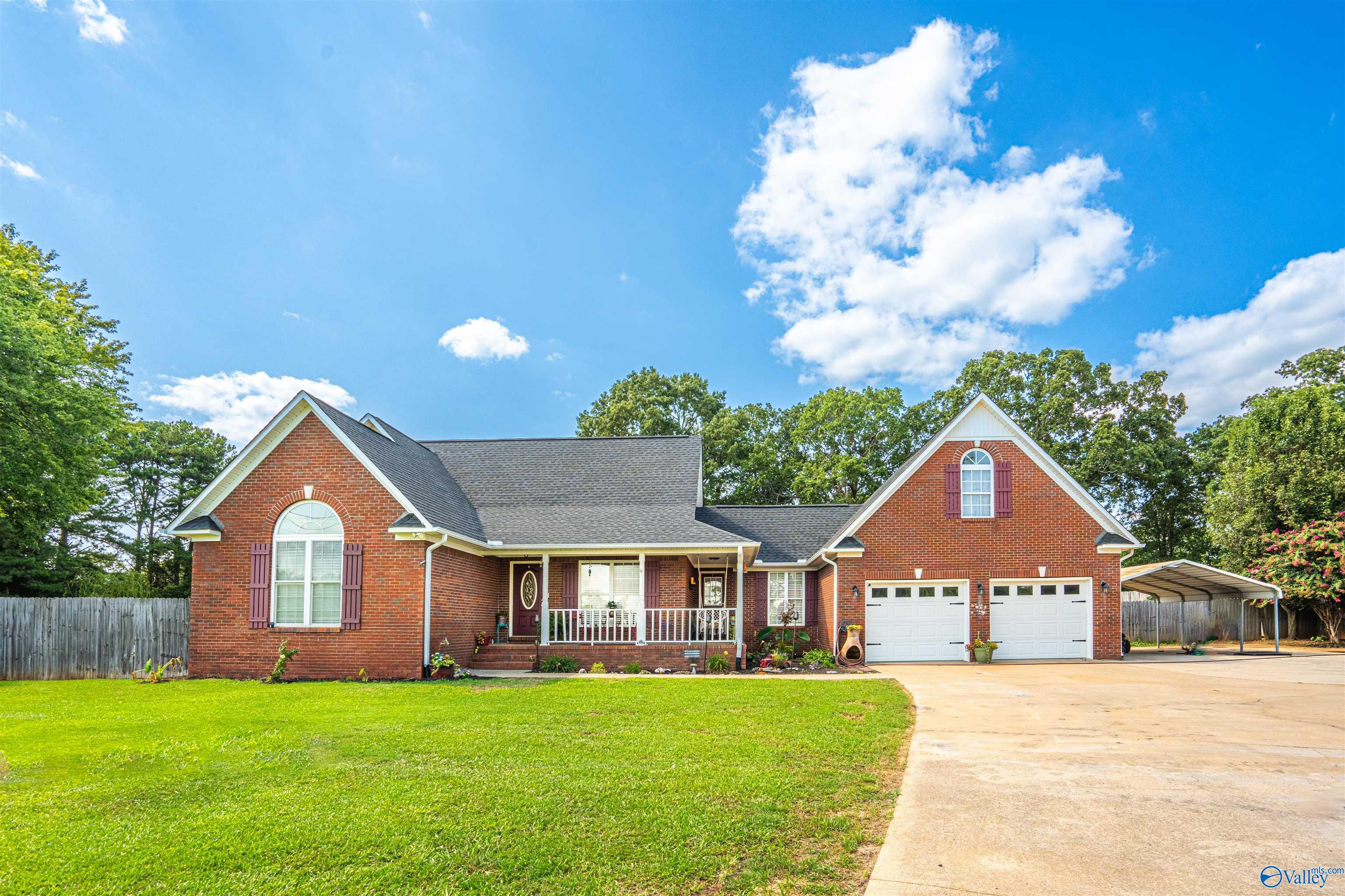 Brownsferry Rd, Athens, AL 35611