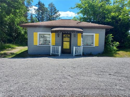 107 Carter St, Kittanning, PA, 16201 | Card Image