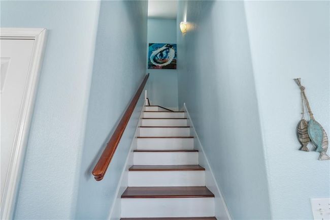 207 S 2 Nd St, House other with 4 bedrooms, 3 bathrooms and 6 parking in Rockport TX | Image 16