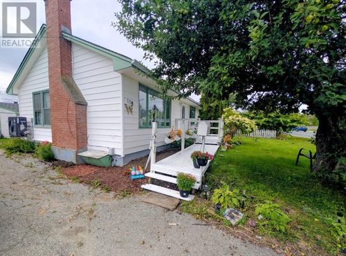 158 Airport Blvd, Gander, NL, A1V1K5 | Card Image