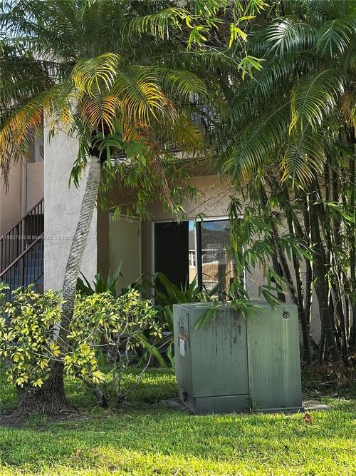 17f-2331 Nw 96th Ter, Pembroke Pines, FL, 33024-3043 | Card Image