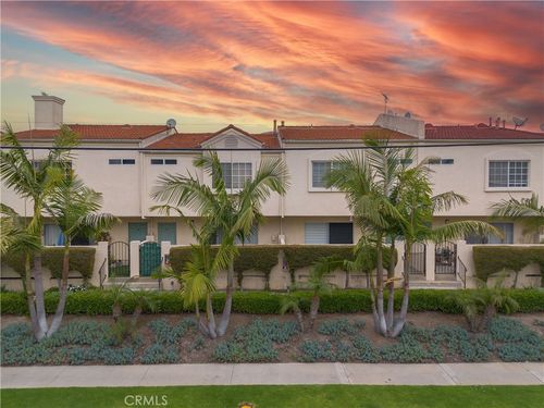 58-401 W 220th St, Carson, CA, 90745 | Card Image