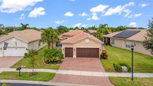 16133 Coquina Bay Ln, WIMAUMA, FL, 33598-4061 | Card Image
