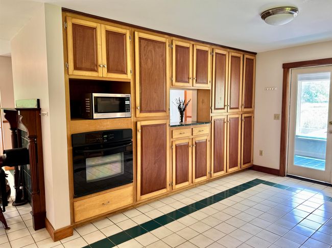 221 Plateau Rd, House other with 3 bedrooms, 3 bathrooms and null parking in East Calais VT | Image 8