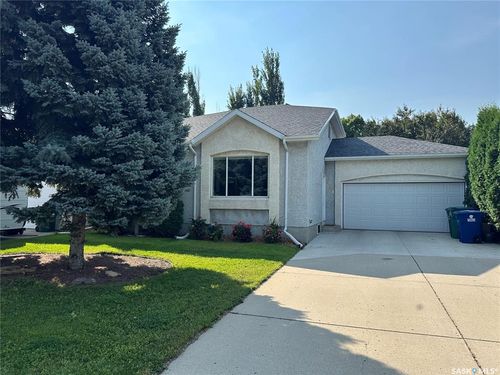 419 Perehudoff Cres, Saskatoon, SK, S7N4H1 | Card Image