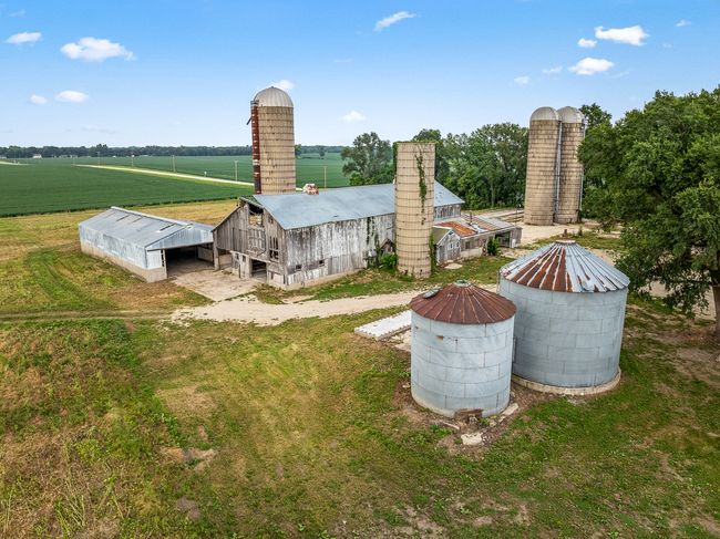 2465 Centerville Rd, House other with 4 bedrooms, 3 bathrooms and 3 parking in ROCKFORD IL | Image 69