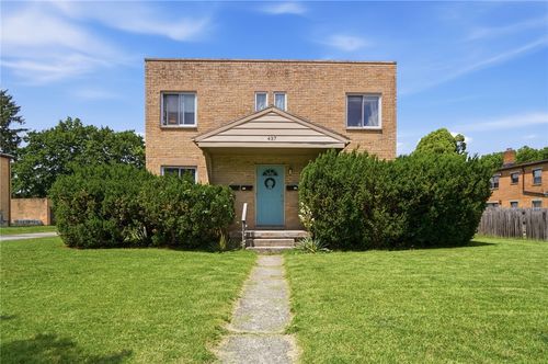 437 Claranna Avenue, Oakwood, OH, 45419 | Card Image