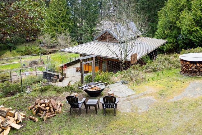 276 Porter Road, House other with 1 bedrooms, 2 bathrooms and null parking in Mayne Island BC | Image 29