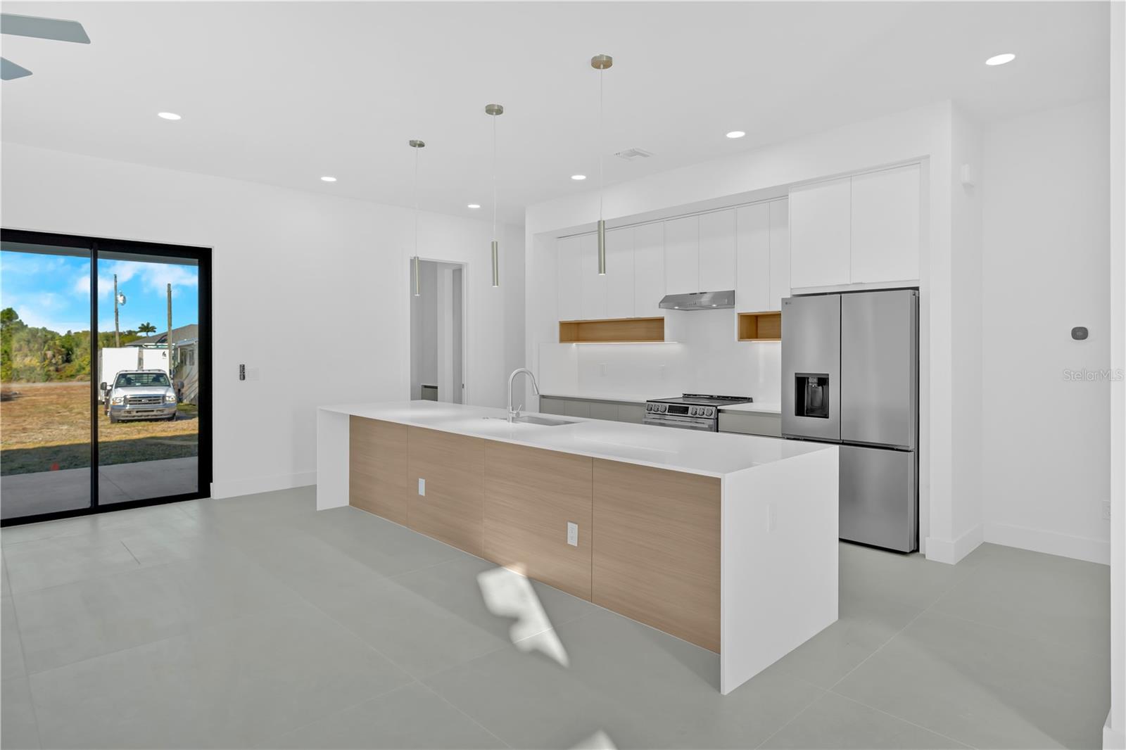 Residential Lease in PORT CHARLOTTE 3
