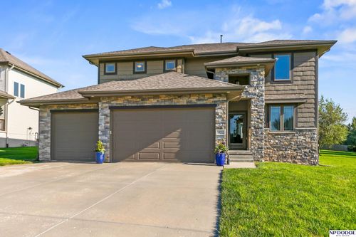 19752 N Street, Omaha, NE, 68135 | Card Image
