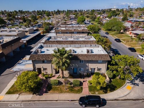 2704 Cornell St, Bakersfield, CA, 93305-2154 | Card Image