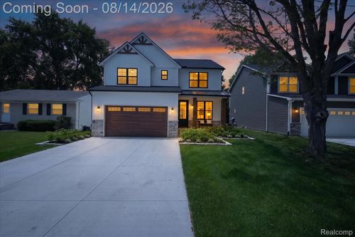 9295 Elmhurst Ave, Plymouth, MI, 48170-4029 | Card Image