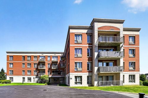 212-1500 Rue St-Louis, Montréal, QC, H4L0A4 | Card Image