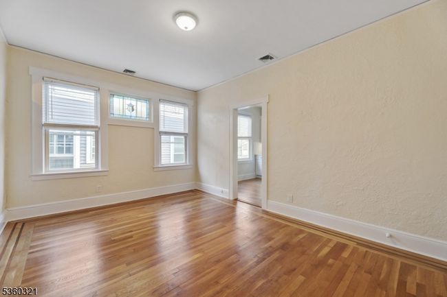 27 Field Rd, Home with 5 bedrooms, 2 bathrooms and null parking in Maplewood NJ | Image 32