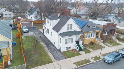 9352 S Woodlawn Ave, Chicago, IL, 60619-8014 | Card Image