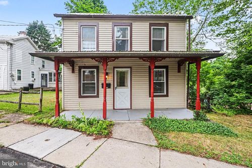 121 Ann St, DUNCANNON, PA, 17020-1204 | Card Image