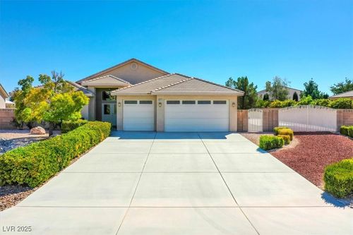 5071 Andover Ct, Pahrump, NV, 89061-7765 | Card Image