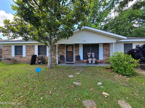 2710 E Angela Cir, Gulfport, MS, 39503-3707 | Card Image