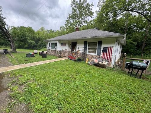 6140 Marshall Station Rd, Maysville, KY, 41056-8206 | Card Image