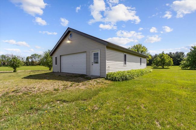 5057 Kasch Rd, House other with 5 bedrooms, 2 bathrooms and null parking in Pecatonica IL | Image 33