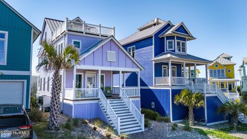 237 Sea Dreams Dr, Atlantic Beach, NC, 28512-5637 | Card Image