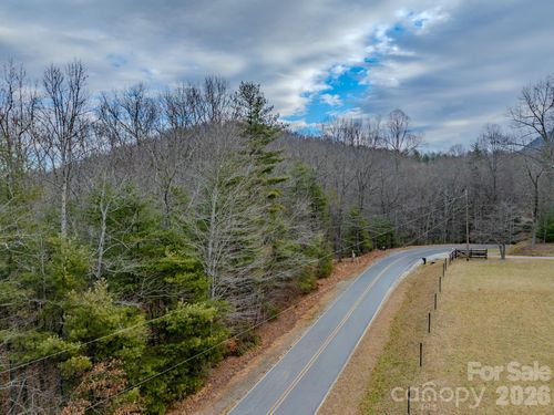 3-000 Old Ccc Rd, Hendersonville, NC, 28739 | Card Image
