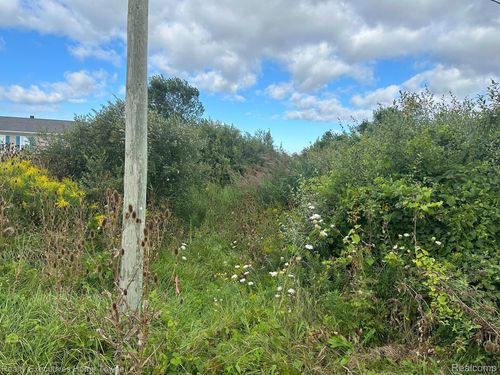 000 Wildcat Rd, Jeddo, MI, 48032 | Card Image