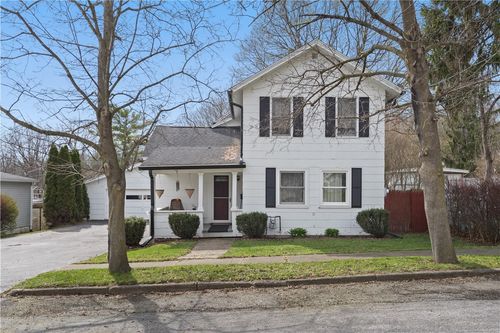 69 Hopkins St, Mount Morris, NY, 14510-1333 | Card Image