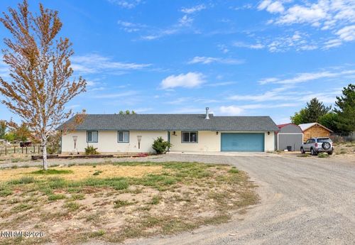 4695 Cowboy Way, Winnemucca, NV, 89445-7282 | Card Image
